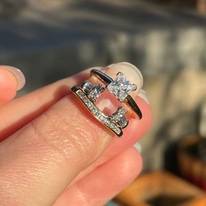 14k Diamond Ring Guard/Enhancer wSolitaire Setting